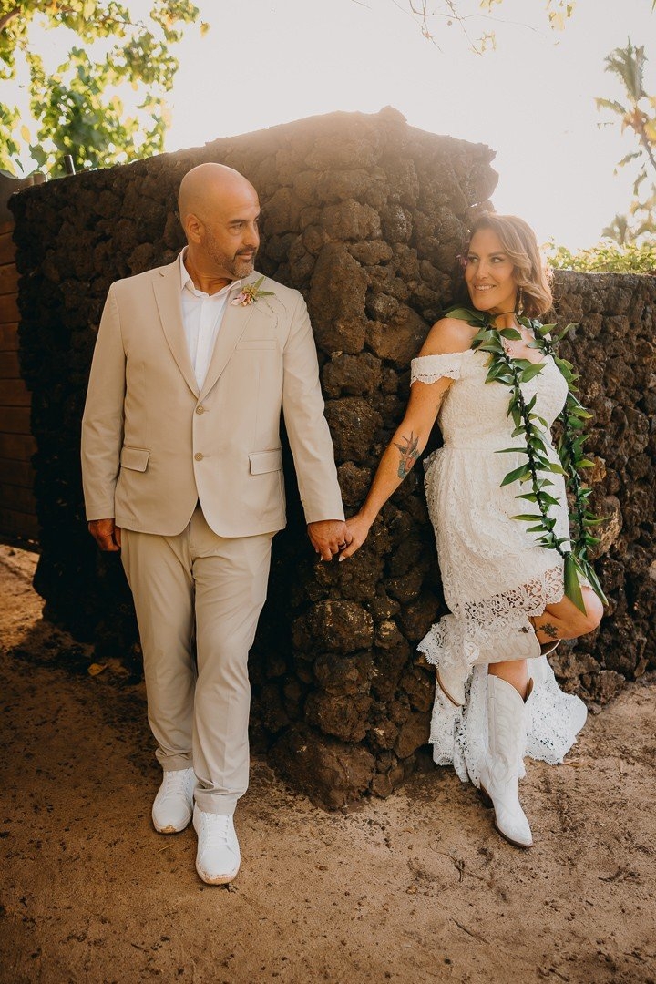 carousel-hero-element image-0