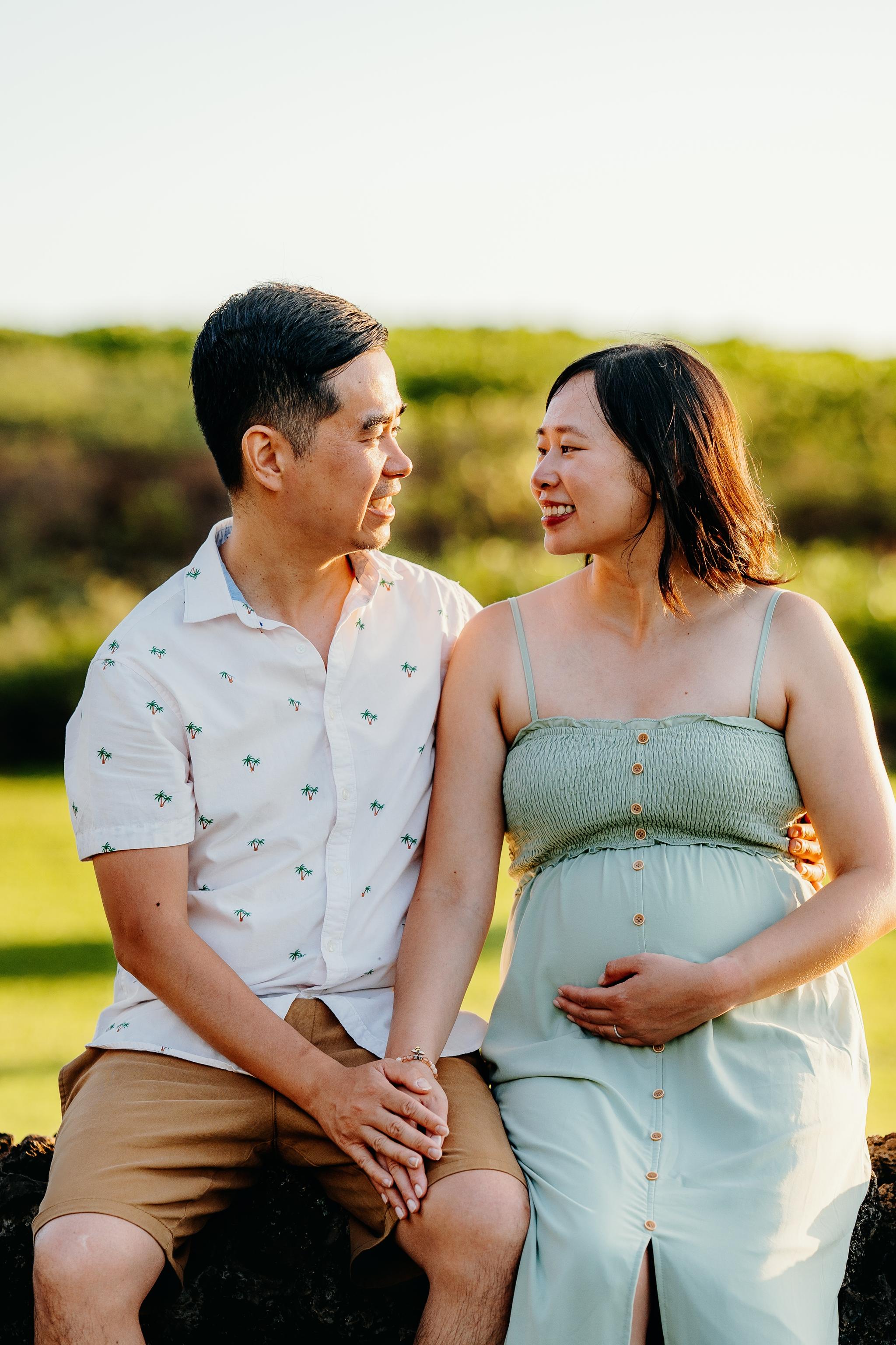 A Romantic & Candid Maui Photoshoot: Celebrating the Journey to Parenthood