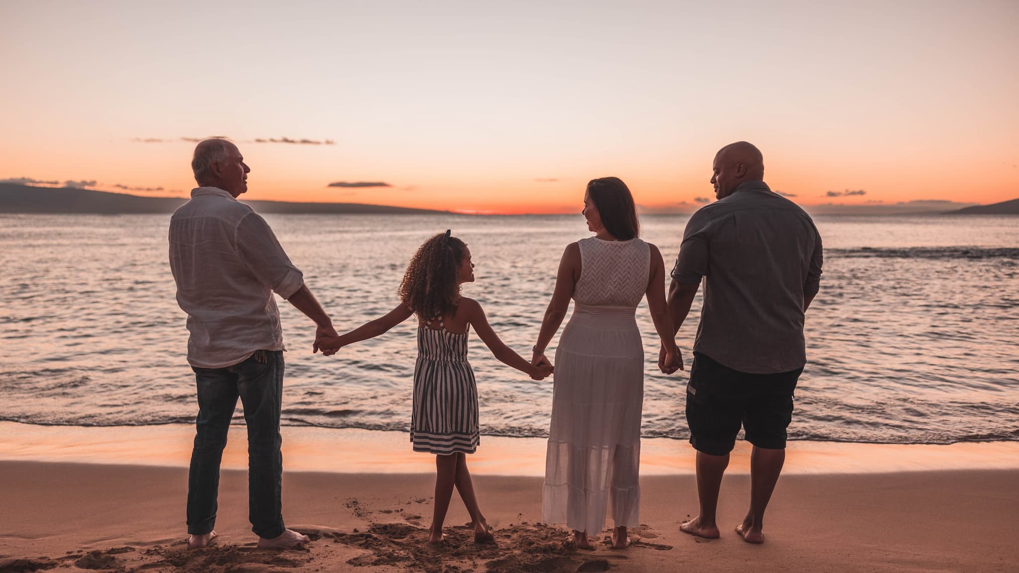 Golden Hour Memories in Lahaina, Maui: The Cook Family Photoshoot Before the Lahaina Fire